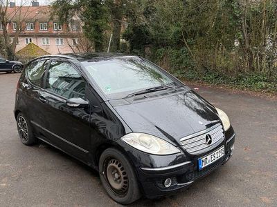 Schwarz Gebraucht 2005 Mercedes A170 Avantgarde Kleinwagen | 1.750 € (Fairer Preis)