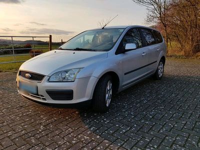 Gebraucht Ford Focus Titanium 109 PS (80 kW) 2006 Silber Kombi