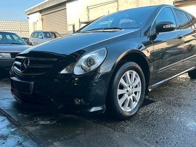 Gebraucht Mercedes R280 AMG 190 PS (139 kW) 2009 Schwarz Van / Kleinbus