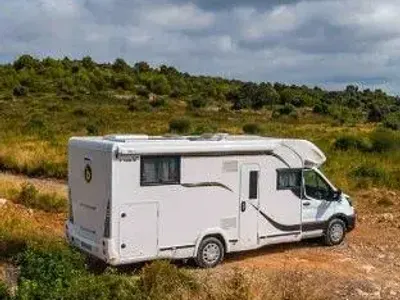 Gebraucht Ford T 170 PS (125 kW) 2023 Weiß Van
