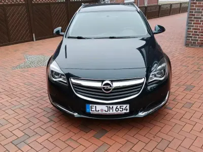 Używany Opel Insignia 170 KM (125 kW) 2016 Zielony Kombi