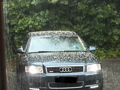 Gebraucht Audi A8 334 PS (245 kW) 2002 Grau Limousine