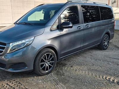 Gebraucht Mercedes V220 163 PS (119 kW) 2014 Grau Van / Kleinbus