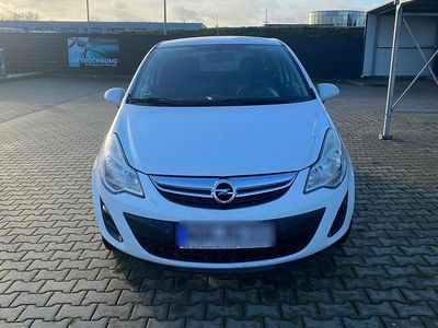 Gebraucht Opel Corsa 75 PS (55 kW) 2013 Weiß Kleinwagen