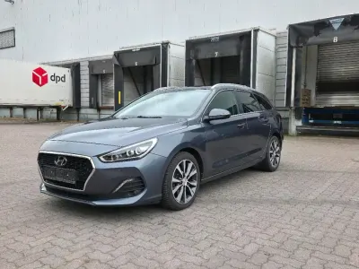 Gebraucht Hyundai i30 Premium 136 PS (100 kW) 2019 Grau Kombi