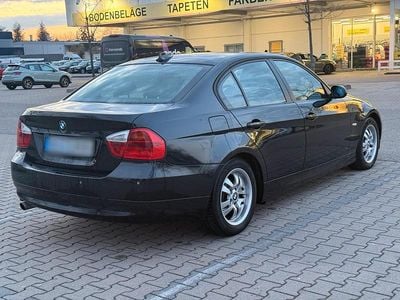 Gebraucht BMW 320 150 PS (110 kW) 2007 Limousine