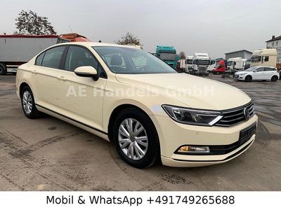 Gebraucht VW Passat Trendline 150 PS (110 kW) 2019 Gelb Limousine