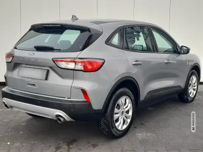 Gebraucht Ford Kuga 151 PS (111 kW) 2024 Grau metallic SUV