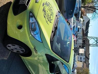 Second-hand Ford Ka 69 CP (50 kW) 2011 Verde Hatchback