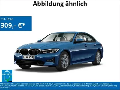 Gebraucht BMW 330 Sport Line 252 PS (185 kW) 2021 Blau Limousine