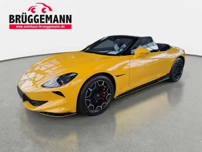 Nouă MG Cyberster 250 kW (340 CP) 2026 Galben Cabrio