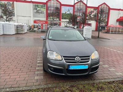 Gebraucht VW Golf V Comfortline 122 PS (89 kW) 2009 Grau Kombi