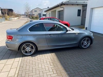 Gebraucht BMW 123 Performance 204 PS (150 kW) 2011 Grau Kleinwagen