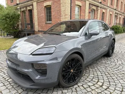Gebraucht Porsche Macan 264 kW (360 PS) 2024 Grau SUV