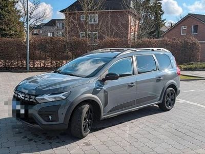 Gebraucht Dacia Jogger Extreme 101 PS (74 kW) 2023 Grau Van / Kleinbus