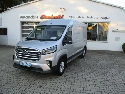 Gebraucht Maxus V90 148 PS (108 kW) 2024 Grau Van