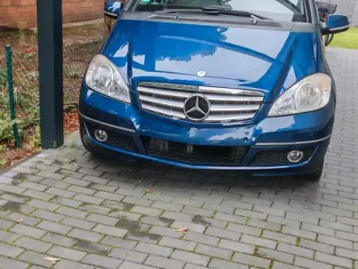 Gebraucht Mercedes A150 2008 Blau Kleinwagen