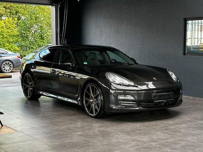 Second-hand Porsche Panamera 4 299 CP (219 kW) 2011 Gri Berlinǎ