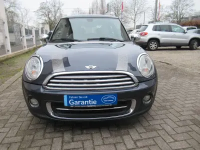 Gebraucht Mini Cooper 122 PS (89 kW) 2013 High class grey Kleinwagen