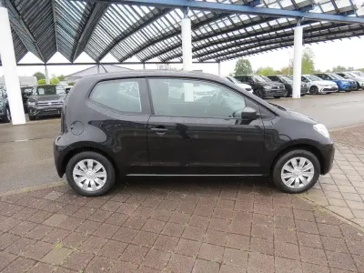 Gebraucht VW up! take up! 60 PS (44 kW) 2018 Schwarz Kleinwagen
