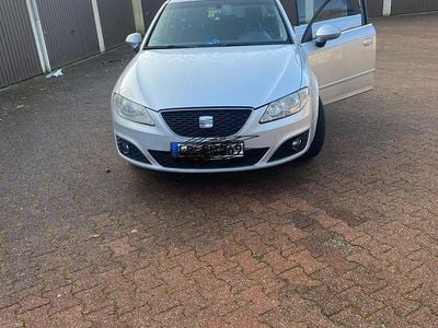 Silber Gebraucht 2012 Seat Exeo Kombi | 2.950 € (Guter Preis)