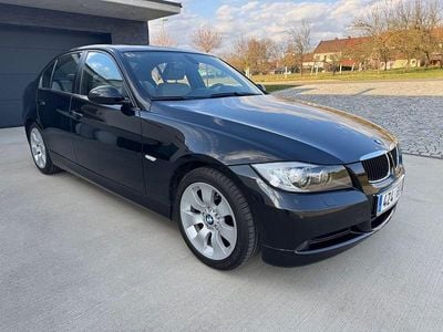 Gebraucht BMW 320 Sport Line 150 PS (110 kW) 2007 Schwarz Limousine