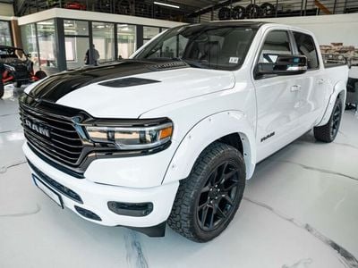 Gebraucht Dodge Ram 401 PS (294 kW) 2022 Weiß Abholung