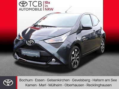 Marlingrau metallic Gebraucht 2021 Toyota Aygo Team Kleinwagen | 11.489 € (Etwas zu teuer)