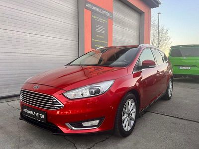 Gebraucht Ford Focus Titanium 125 PS (91 kW) 2015 Candyrot metallic Kombi