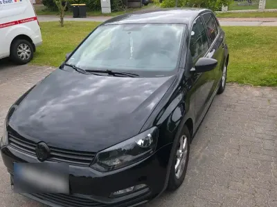 Gebraucht VW Polo Trendline 75 PS (55 kW) 2016 Schwarz Limousine