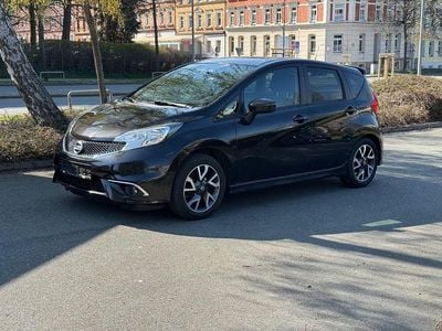 Begagnad Nissan Note Acenta 98 HK (72 kW) 2015 Svart Halvkombi