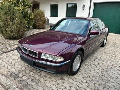 BMW 750