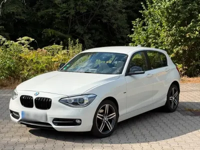 Gebraucht BMW 114 Sport Line 102 PS (75 kW) 2013 Weiß Kleinwagen