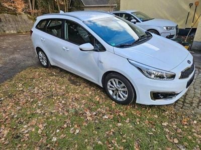 Gebraucht Kia Ceed Sportswagon 100 PS (73 kW) 2019 Weiß Kombi