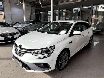 Begagnad Renault Mégane IV Bose Edition 158 HK (116 kW) 2021 Vit Kombi