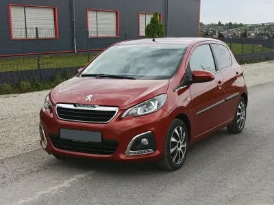 Gebraucht Peugeot 108 Allure 72 PS (52 kW) 2020 Rot Limousine