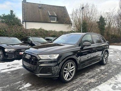 Mythosschwarz metallic Gebraucht 2022 Audi Q7 Business SUV | 45.990 € (Guter Preis)