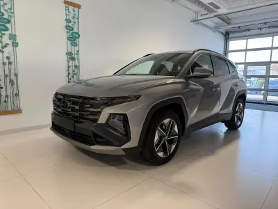 Neu Hyundai Tucson GO! 150 PS (110 kW) 2025 Shimmering silver metallic SUV