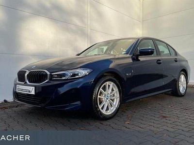 Gebraucht BMW 330e Efficient Dynamics 292 PS (214 kW) 2022 Andere Limousine