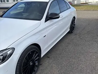 Gebraucht Mercedes C350e 211 PS (155 kW) 2018 Limousine