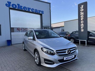 Gebraucht Mercedes B200 Urban 156 PS (114 kW) 2016 Polarsilber  metalliclack Van / Kleinbus