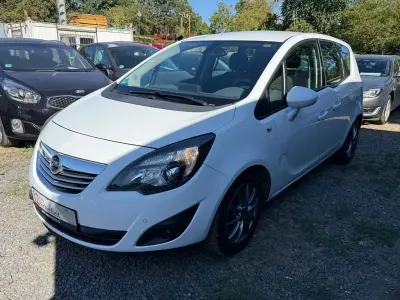 Gebraucht Opel Meriva Innovation 110 PS (80 kW) 2013 Weiß Van / Kleinbus