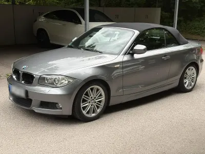 Gebraucht BMW 118 Cabriolet M Sport 143 PS (105 kW) 2011 Grau Cabrio