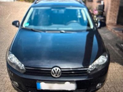 Schwarz Gebraucht 2011 VW Golf Kombi | 4.000 € (Guter Preis)