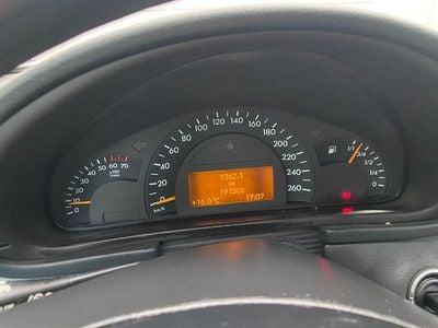 Second-hand Mercedes C180 Classic 143 CP (105 kW) 2003 Gri Berlinǎ