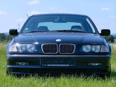 BMW 325