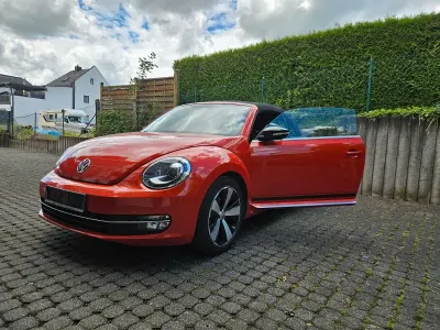 Gebraucht VW Beetle CLUB 150 PS (110 kW) 2016 Orange Kleinwagen