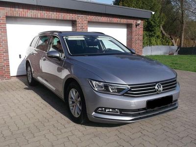 Gebraucht VW Passat Comfortline 150 PS (110 kW) 2018 Silber Kombi