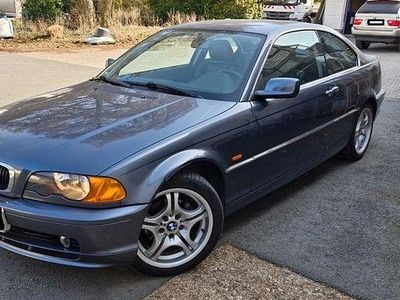 Gebraucht BMW 320 Sport Line 150 PS (110 kW) 2000 Blau Coupé