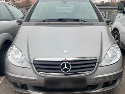 Gebraucht Mercedes A150 95 PS (69 kW) 2006 Grau Kleinwagen